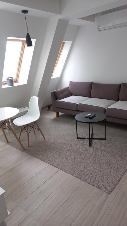 Sunny Apartment Скопье Экстерьер фото